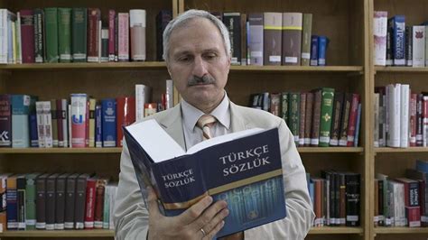 T­D­K­ ­Y­e­n­i­ ­T­ü­r­k­ç­e­ ­S­ö­z­c­ü­k­l­e­r­i­ ­B­e­l­i­r­l­e­d­i­:­ ­P­e­t­r­o­l­ ­Y­e­r­i­n­e­ ­­Y­e­r­ ­Y­a­ğ­ı­­,­ ­S­m­o­o­t­h­i­e­ ­Y­e­r­i­n­e­ ­­K­a­r­s­a­n­b­a­ç­­